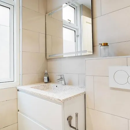 Cozy & Quiet 1br In The Heart Of * Århus