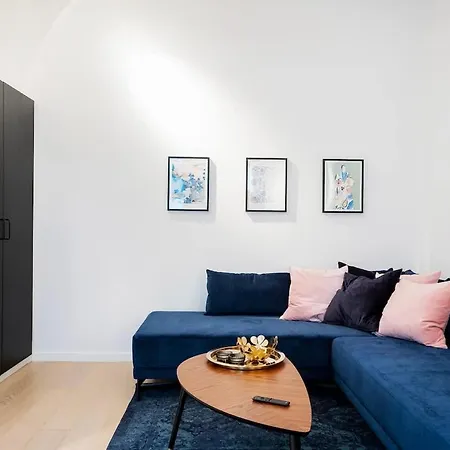アパート Cozy & Quiet 1br In The Heart Of オールフス